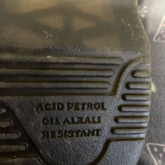 Dr. Martens Women's Flora Leather Chelsea Boot Size 7 Black Short Trendy Grunge - Picture 14 of 15